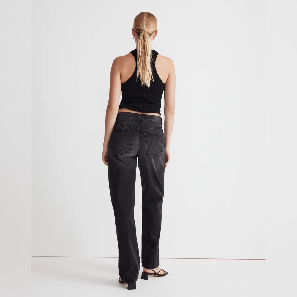 Madewell • Low Slung Straight Jeans Size 27